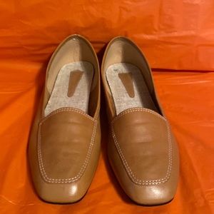 Shoes-flats by Enzo Angiolini, size 9